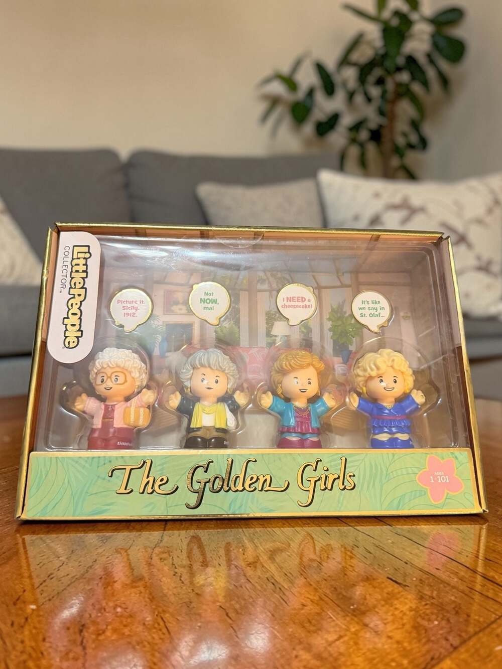 Fisher-Price Little People Collector The Golden Girls Special Edition 4-Figure S